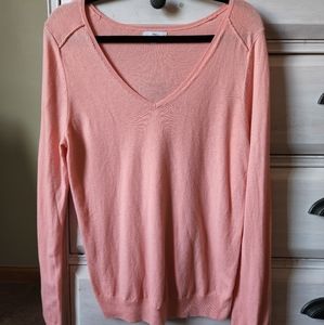 Gap tissue weight sweater